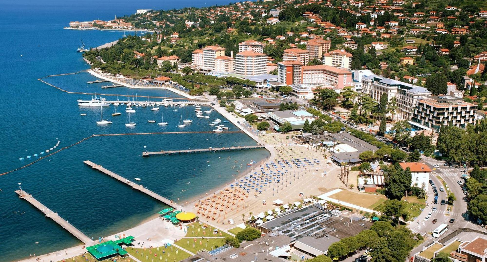 Bazilij Seaview Apartment Portoroz Exterior photo